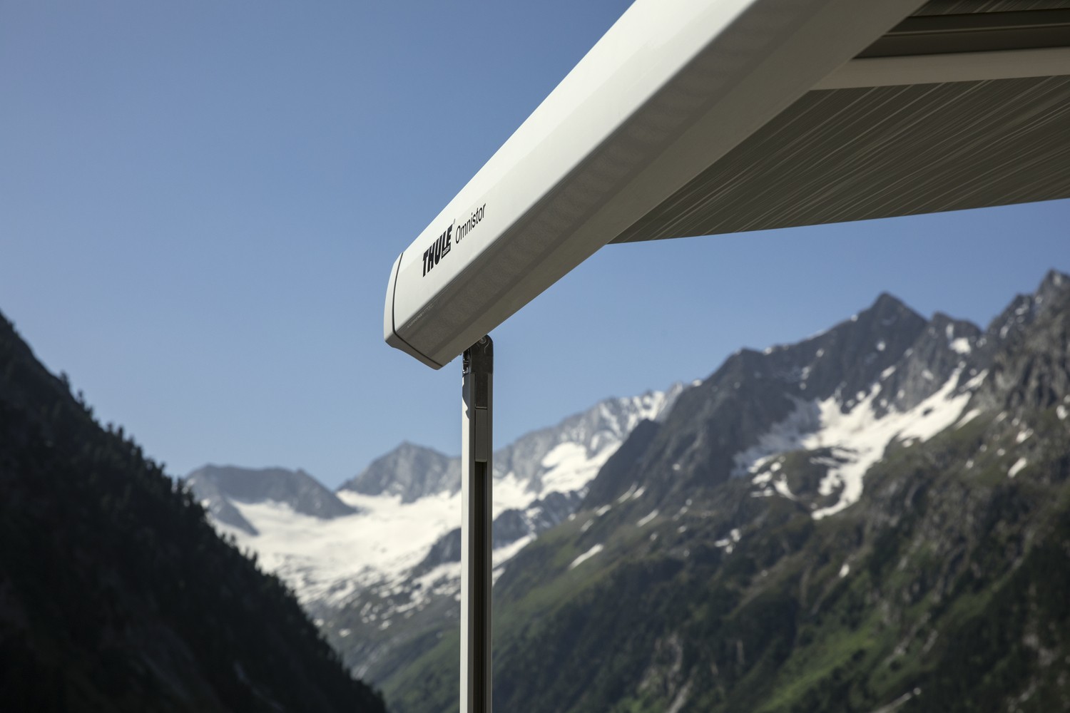 Thule Awnings