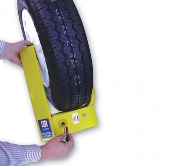 Maypole Strong Arm Wheel Clamp