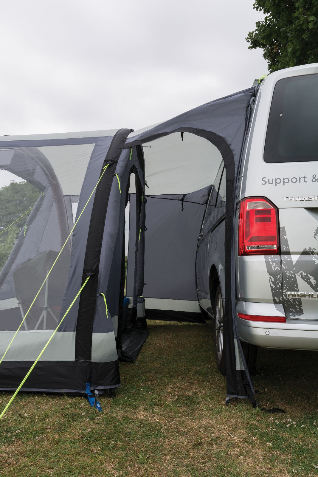 Kampa Travel Pod Trip AIR Drive Away Awning