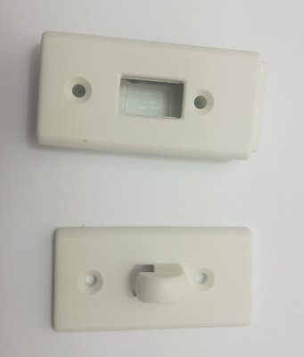 W4 External Locker Catch