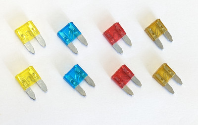 W4 Mixed Mini Blade Fuses - Pack 8