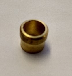 8mm Brass Manifold Olive