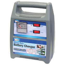 Streetwize 6V & 12V Battery Charger - 8 Amp Analog Display