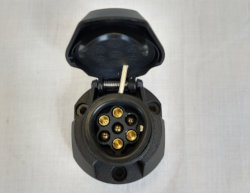 Vechline 7 Pin Towing Socket - Black 12N