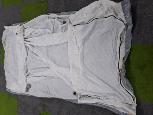 Generic Underbed Tent (with C-clips and/or elastics)